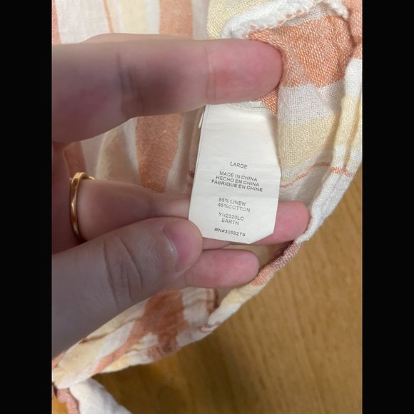 Linen Cropped Button Up Blouse Size L - Picture 4 of 5